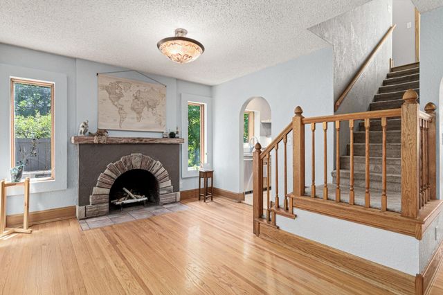 1377 2nd Avenue, Newport, MN 55055