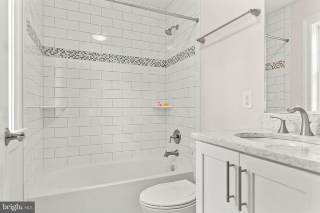 1024 CEDAR GROVE RD, Wynnewood, PA 19096