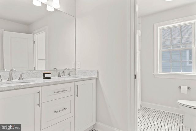 1024 CEDAR GROVE RD, Wynnewood, PA 19096