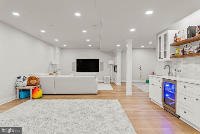 1024 CEDAR GROVE RD, Wynnewood, PA 19096