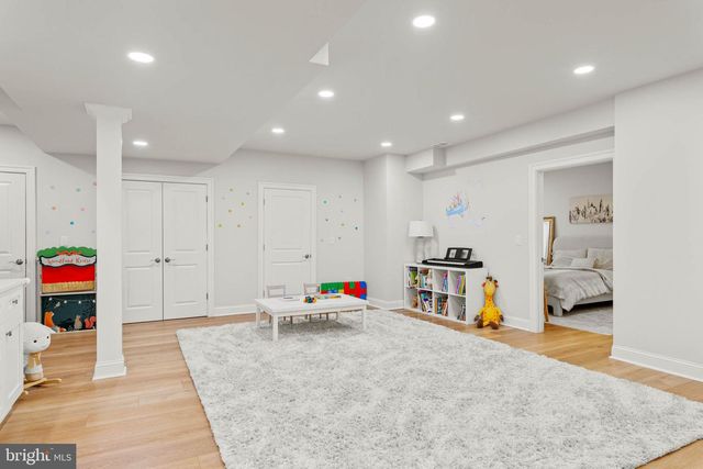 1024 CEDAR GROVE RD, Wynnewood, PA 19096