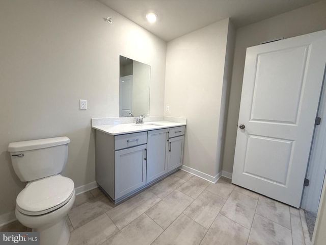 105 ABRAMO VICTOR DR, Downingtown, PA 19335