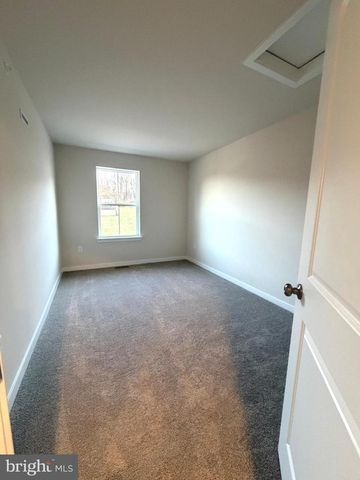 105 ABRAMO VICTOR DR, Downingtown, PA 19335