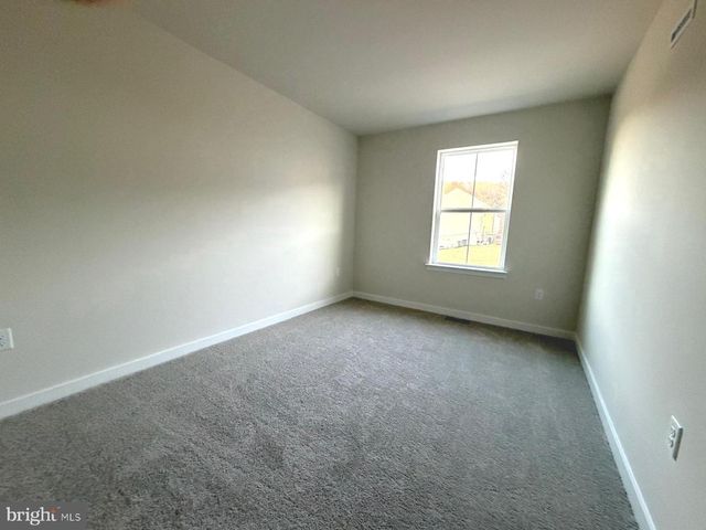 105 ABRAMO VICTOR DR, Downingtown, PA 19335