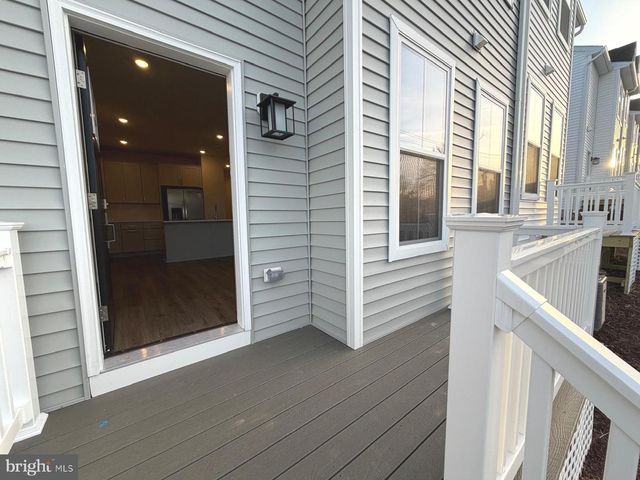 105 ABRAMO VICTOR DR, Downingtown, PA 19335