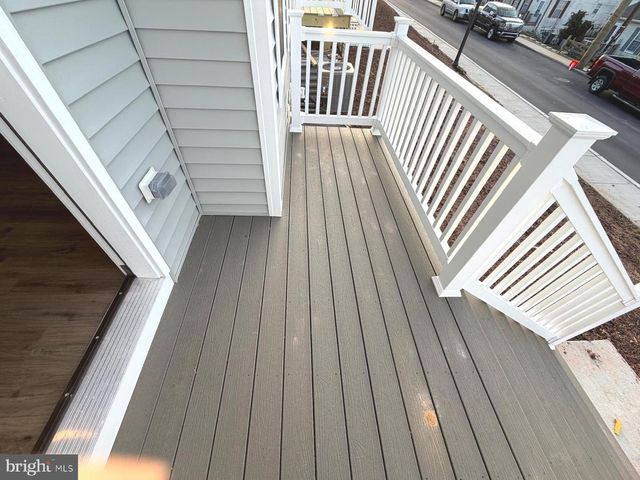 105 ABRAMO VICTOR DR, Downingtown, PA 19335