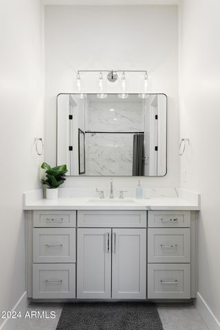 12077 E Laurel Lane, Scottsdale, AZ 85259