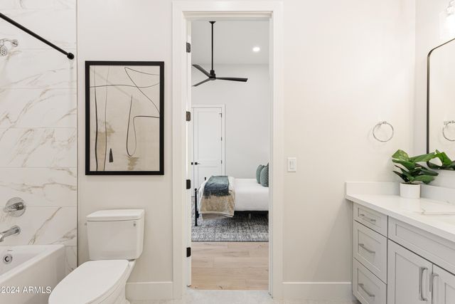 12077 E Laurel Lane, Scottsdale, AZ 85259