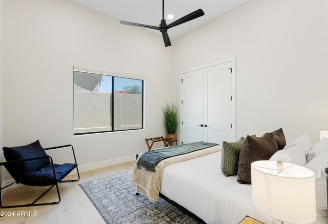 12077 E Laurel Lane, Scottsdale, AZ 85259