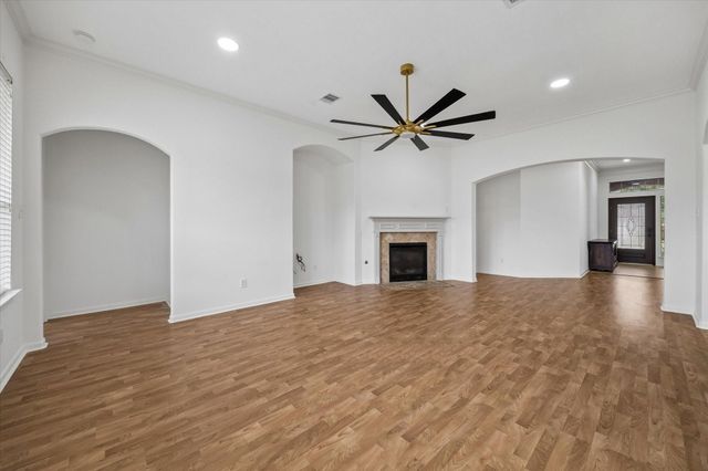 6606 Ivy Heath Lane, Houston, TX 77041