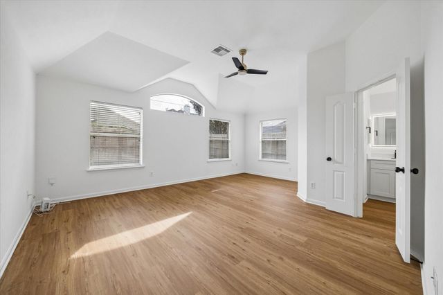 6606 Ivy Heath Lane, Houston, TX 77041