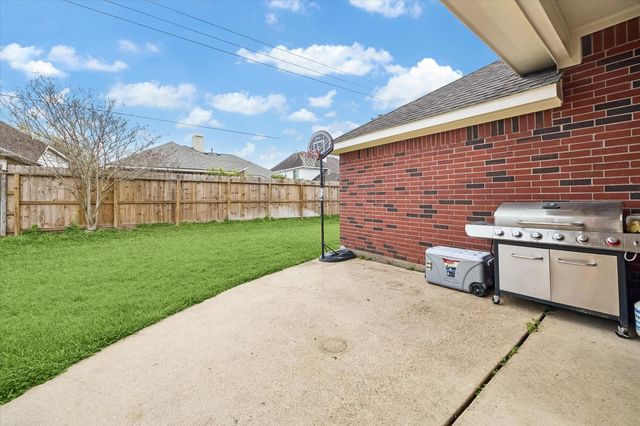 6606 Ivy Heath Lane, Houston, TX 77041