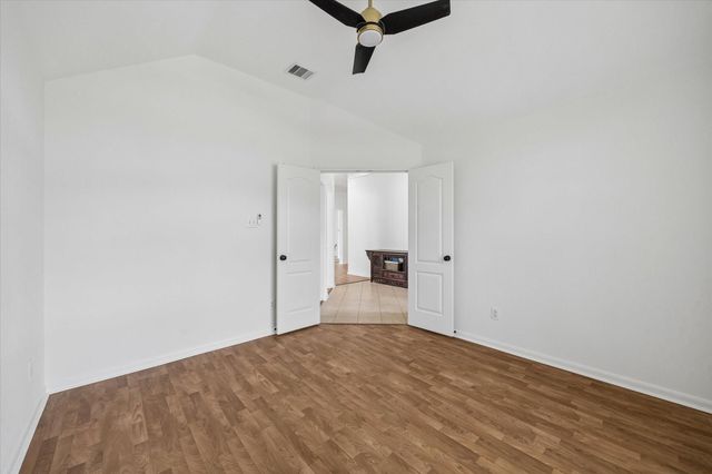 6606 Ivy Heath Lane, Houston, TX 77041