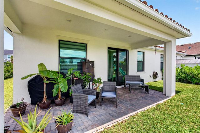 1136 Tangled Orchard Trace, Loxahatchee, FL 33470