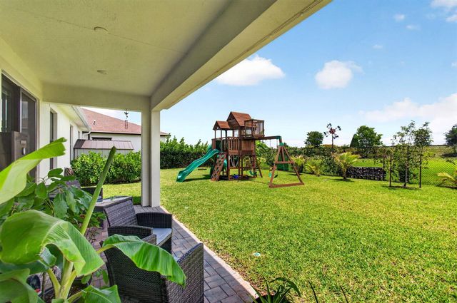 1136 Tangled Orchard Trace, Loxahatchee, FL 33470