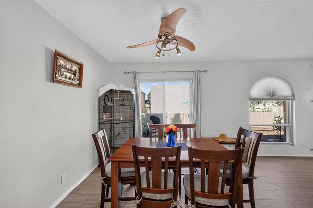 5409 Colleens Way NE, Albuquerque, NM 87111