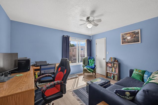 5409 Colleens Way NE, Albuquerque, NM 87111