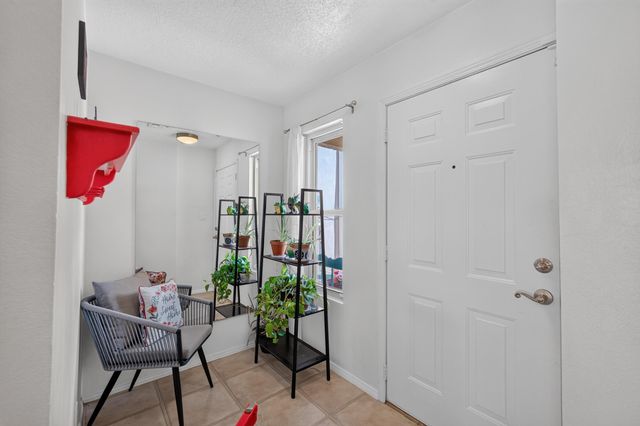 5409 Colleens Way NE, Albuquerque, NM 87111
