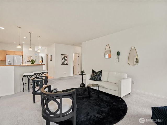 7402 143rd Avenue Ct E, Sumner, WA 98390