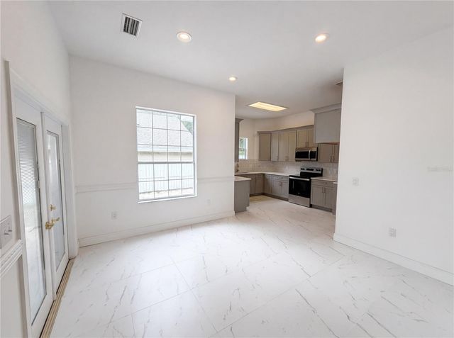 9405 SW 31ST LANE, Gainesville, FL 32608