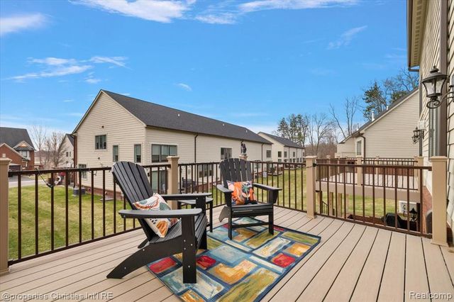 9834 Nature Valley Drive, Brighton, MI 48114