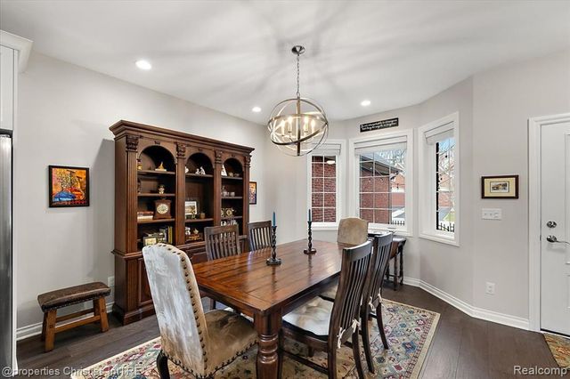 9834 Nature Valley Drive, Brighton, MI 48114