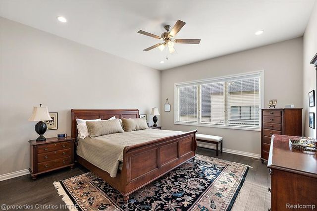 9834 Nature Valley Drive, Brighton, MI 48114