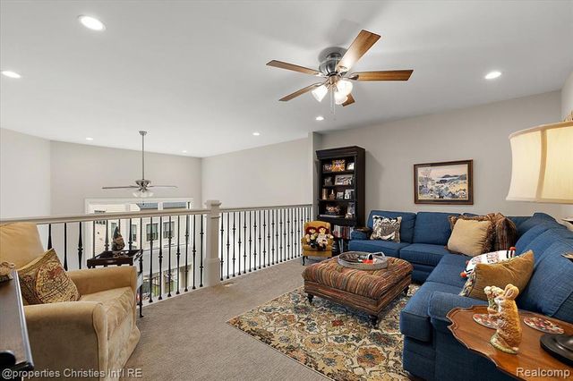 9834 Nature Valley Drive, Brighton, MI 48114