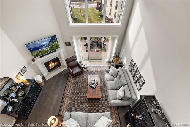 9834 Nature Valley Drive, Brighton, MI 48114