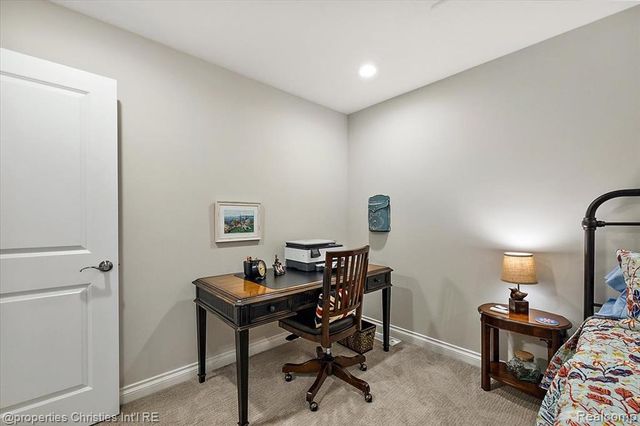 9834 Nature Valley Drive, Brighton, MI 48114