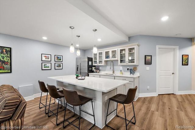 9834 Nature Valley Drive, Brighton, MI 48114