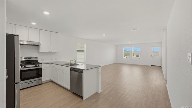 5970 VESTIGE BND, Bulverde, TX 78163
