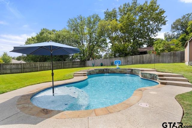 19551 Sandhill Lane, Flint, TX 75762