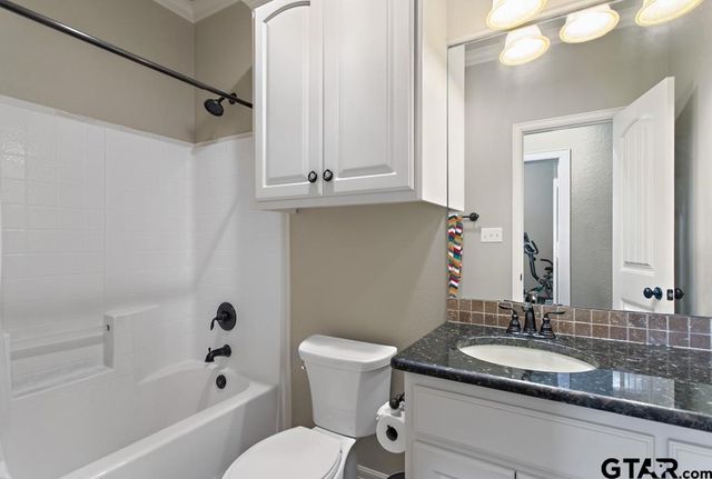 19551 Sandhill Lane, Flint, TX 75762