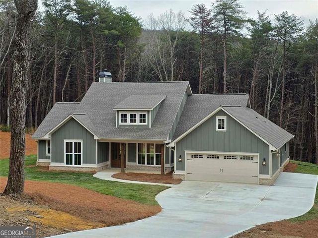 207 Walton Street, Loganville, GA 30052