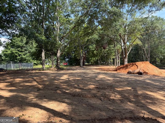 207 Walton Street, Loganville, GA 30052
