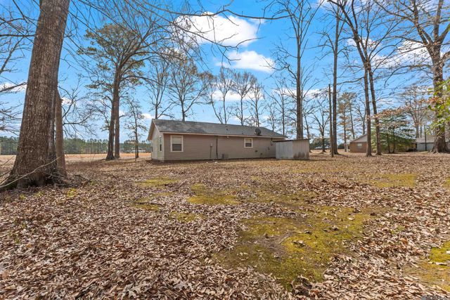 804 Lemon B Rd, Slaughter, LA 70730