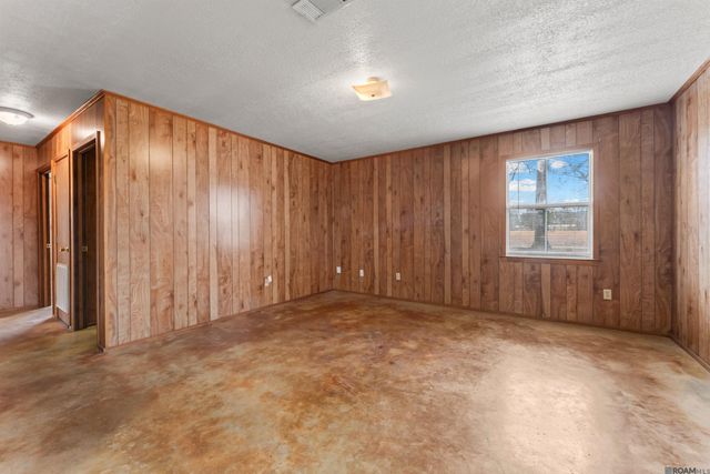 804 Lemon B Rd, Slaughter, LA 70730