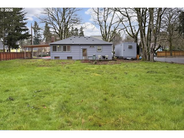 8411 Se BROOKLYN St, Portland, OR 97266