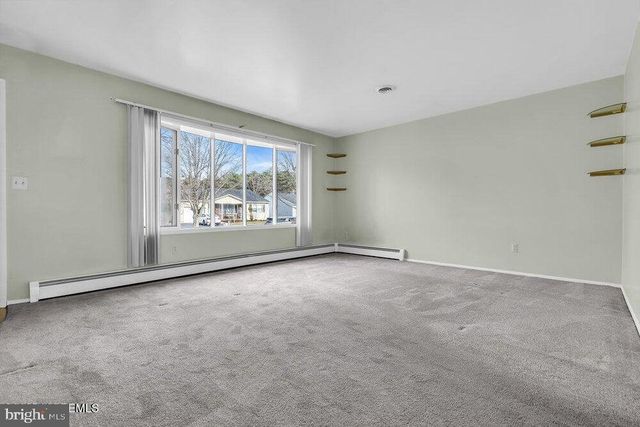 50 OAKFIELD RD, Toms River, NJ 08757