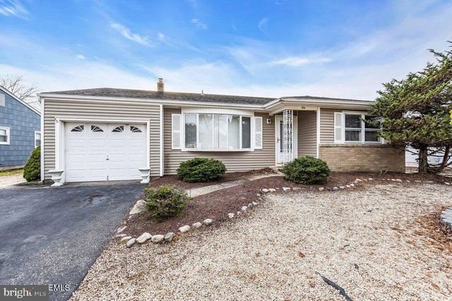 50 OAKFIELD RD, Toms River, NJ 08757