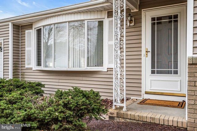 50 OAKFIELD RD, Toms River, NJ 08757