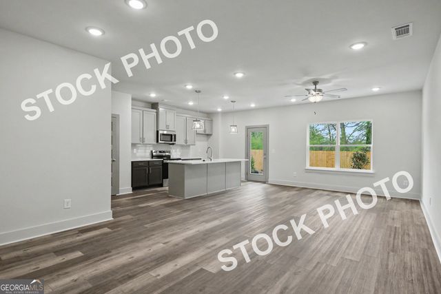 4253 Fern River Trail 12, Norcross, GA 30093