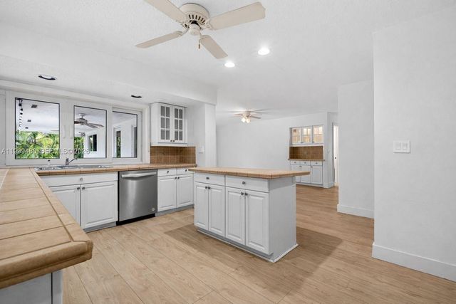8400 SW 178th Street, Palmetto Bay, FL 33157