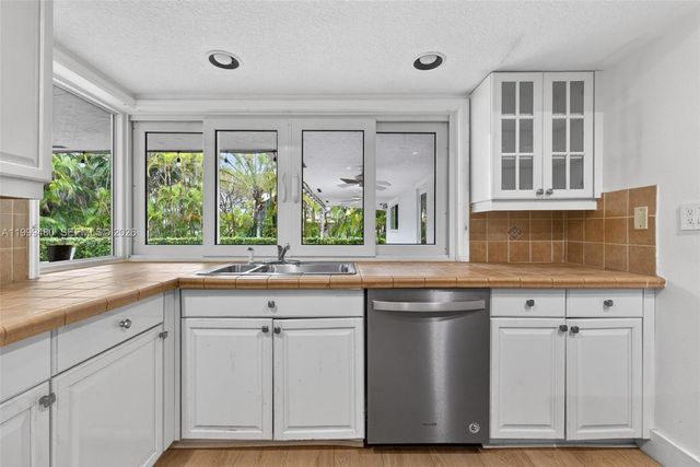 8400 SW 178th Street, Palmetto Bay, FL 33157