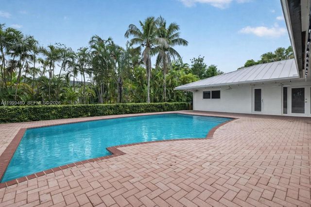 8400 SW 178th Street, Palmetto Bay, FL 33157