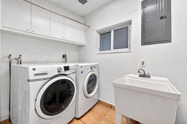8400 SW 178th Street, Palmetto Bay, FL 33157