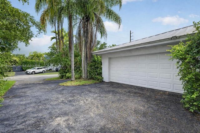 8400 SW 178th Street, Palmetto Bay, FL 33157