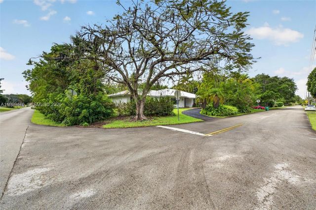 8400 SW 178th Street, Palmetto Bay, FL 33157