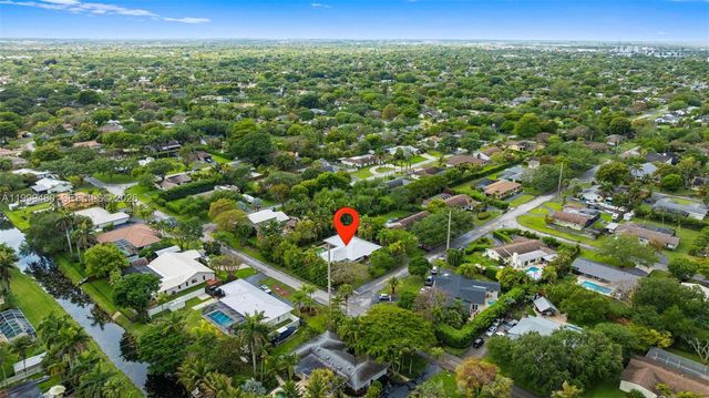8400 SW 178th Street, Palmetto Bay, FL 33157
